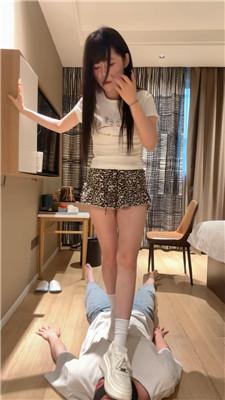 535b1kedt5d.jpg