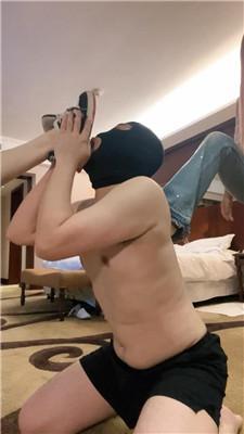 5zn04tcg3fn.jpg