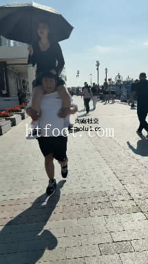 113801z9hrc3rm33muhc9j.jpg