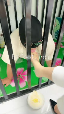 114649yjb9apdw5qqm5aam.jpg