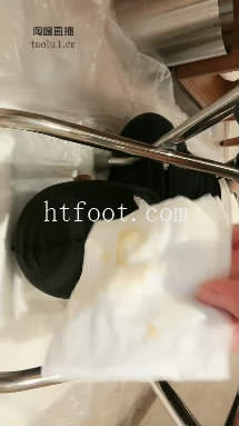 114816ay08hhe5oehby0jt.jpg