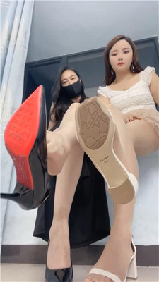 0fkphixaz03.jpg