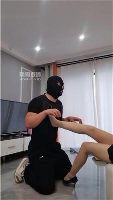 mdvfq3bl5za.jpg