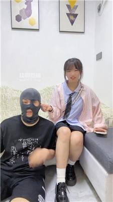 hboinsq0m3t.jpg