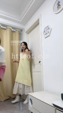 151318v1128e11pfi7z08b.jpg