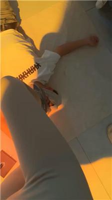 uegsnvd5p5j.jpg