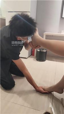 pii3kydkqqh.jpg