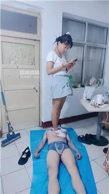 mbn00kxmghg.jpg