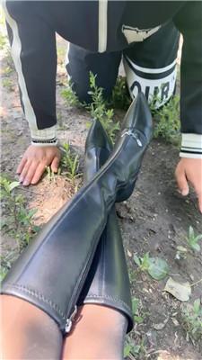 ro3lrtxeqja.jpg