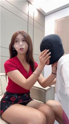 tfjhpeb455k.jpg