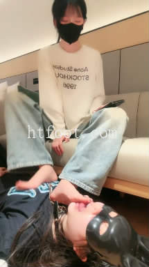 163100hmwd8y1yyd8z8p11.jpg