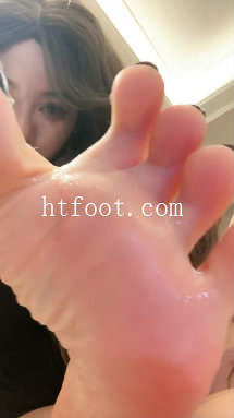 175205d3s1kk1cxcp00sgf.jpg