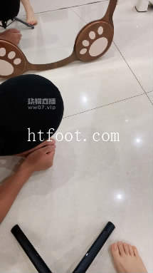 175452k8sii01av83rcv2o.jpg