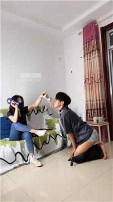 ygphy4ibxju.jpg