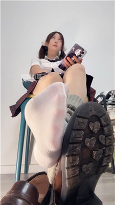 4ft3qje2y14.jpg