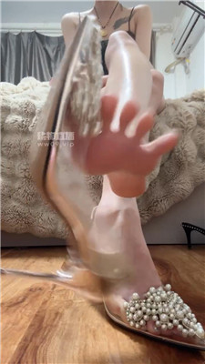 0yssf4xubk3.jpg