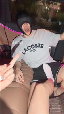 um1z35qgsga.jpg