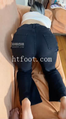 143801zw0rf7qnl17ed2q1.jpg