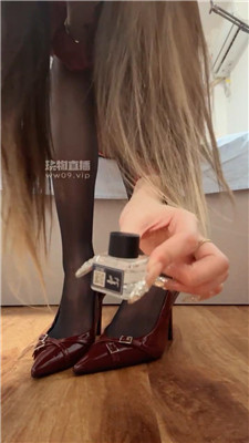 rubozk4v0p0.jpg