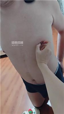 0rl00s45rqv.jpg