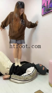 185408zip1vi6vvjttjjlz.jpg