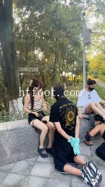 043914qfrtvh1kr1rbd5i2.jpg
