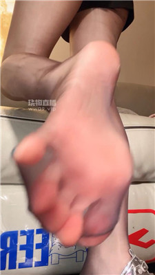 j1xeawj1ndb.jpg