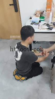 042037aari8kz4k3k82y78.jpg