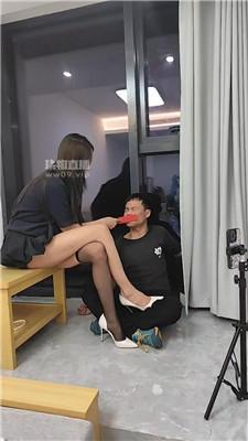 anu3kbonrop.jpg
