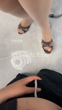 041930wylw9776i9yy751l.jpg