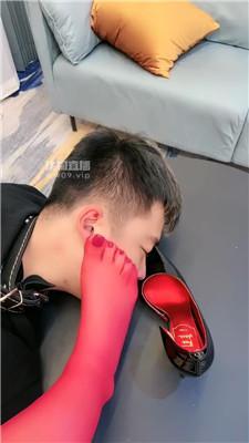rz0hbvoxspj.jpg