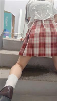 c2z22tnsb2q.jpg