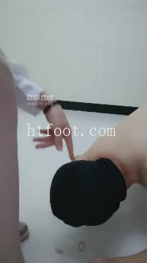 033208l1akxqt1kg21881t.jpg