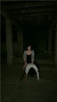 xvrw00sa2pz.jpg
