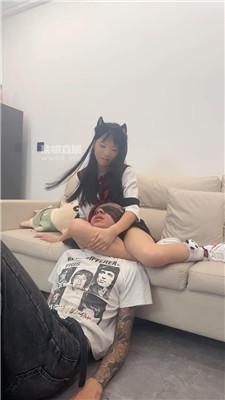 2skv05rdi4q.jpg