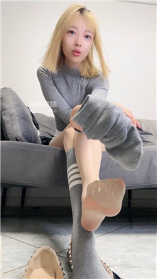 auglh1dcw5b.jpg