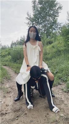 mwwmtlj024d.jpg