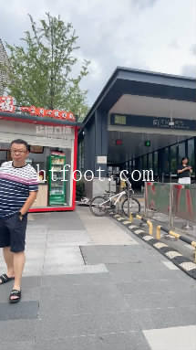 001146upco3dwl89cto1d6.jpg