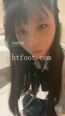 232954qg0x183274rb84z4.jpg