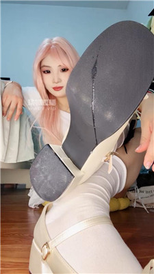 mkbh0abcr1s.jpg