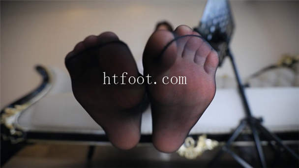 062702bp2tn2uz228sole6.jpg