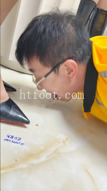 055957o2xxzofoub2xmytc.jpg