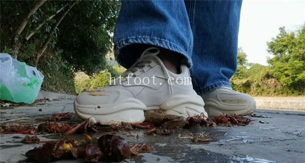 124136hihmb9d8c4kss3b4.jpg