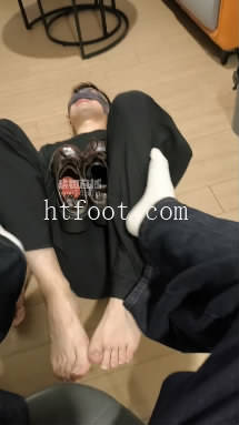 043128cfgo06glltlg6doh.jpg