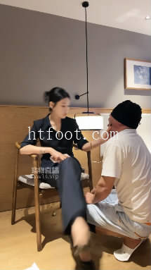 050233i2yu7rrruvjb076d.jpg
