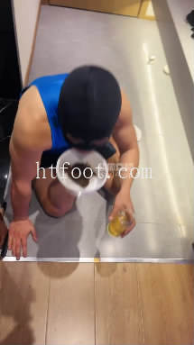 033549ti05mh0m00hv0ufh.jpg