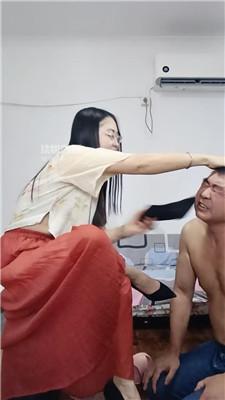 0iwolnypn23.jpg
