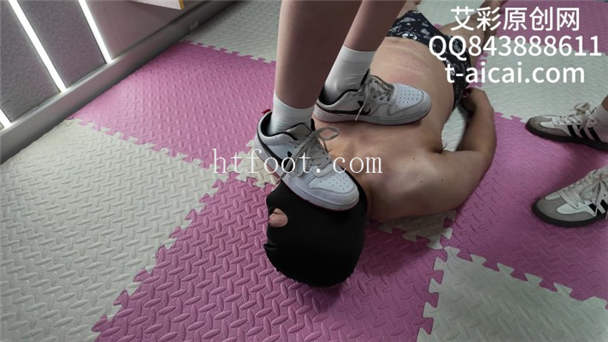 105456k2l28g8es2ec88gs.jpg