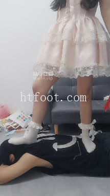160539ku5fr8ugnusquqar.jpg