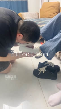 041033t1749ir2ilaaz7q7.jpg